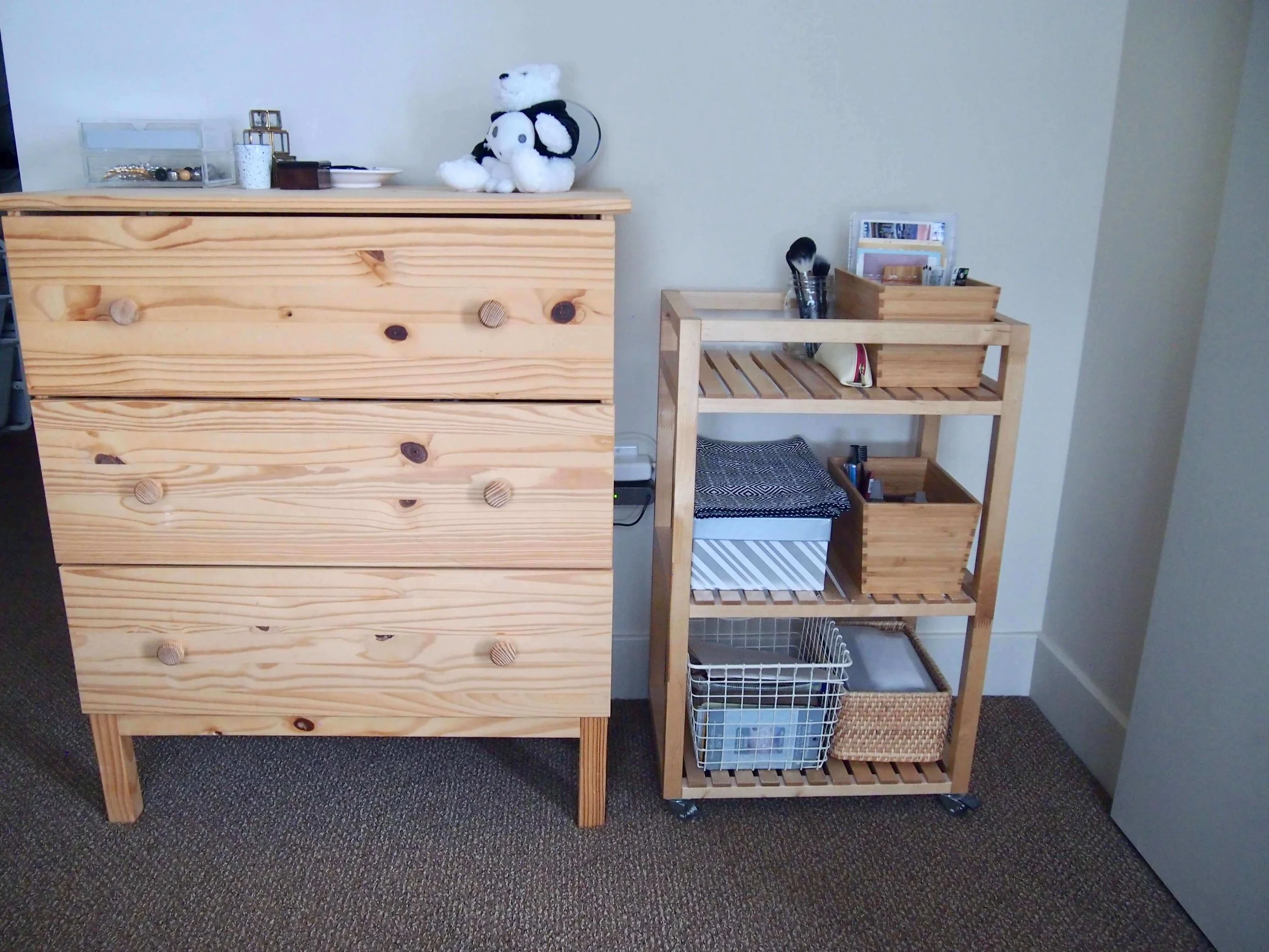 新品未使用】廃盤品 IKEA チェスト RAST ラスト パイン材 タンス 新品未使用】廃盤品 IKEA チェスト RAST ラスト パイン材 タンス